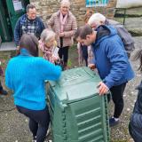 O Concello de Triacastela ofrece formación gratuíta en compostaxe doméstico aos veciños e veciñas
